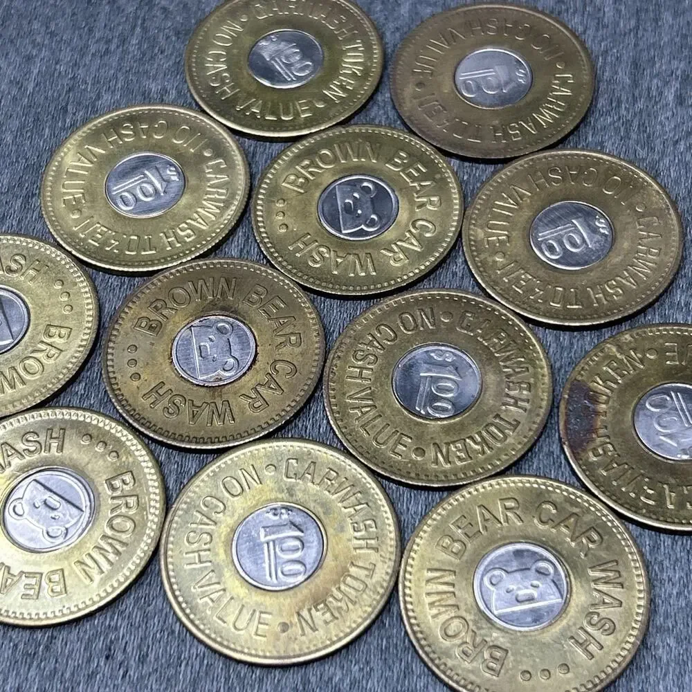 Lot of 12 Vintage Brown Bear Car Wash Tokens Bi-Metallic Washington State